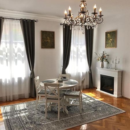 Residence Piata Armelor シビウ エクステリア 写真