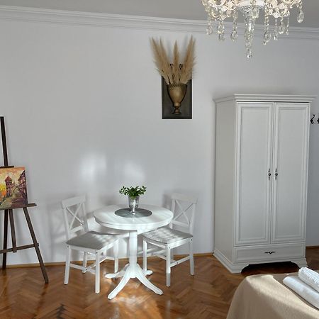 Residence Piata Armelor シビウ エクステリア 写真
